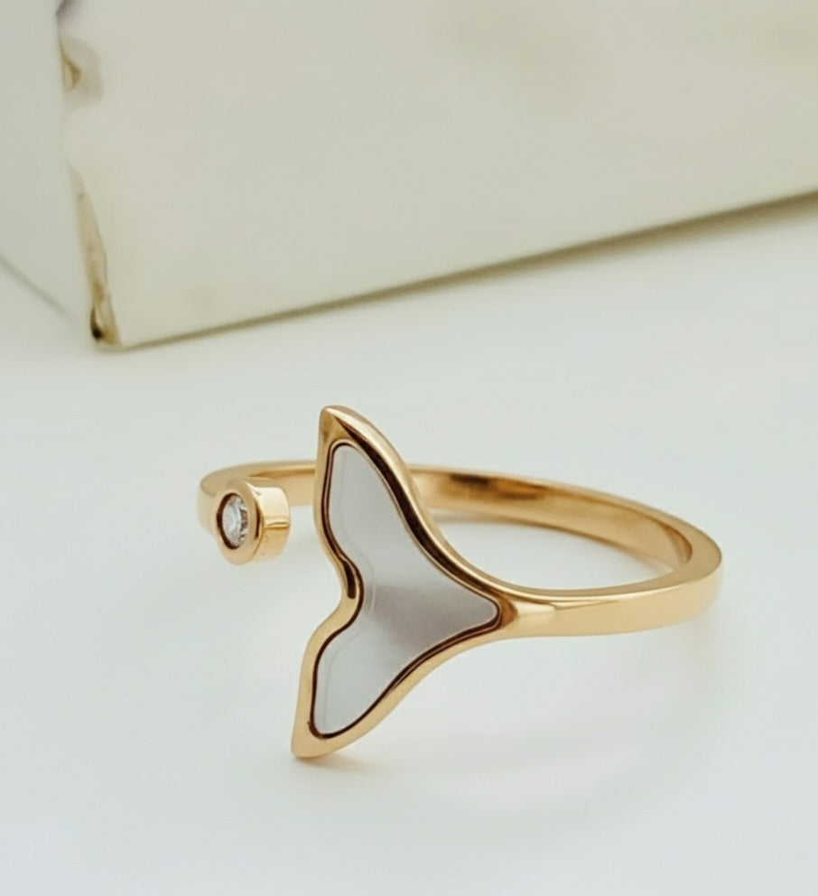 Sirena Tail Ring