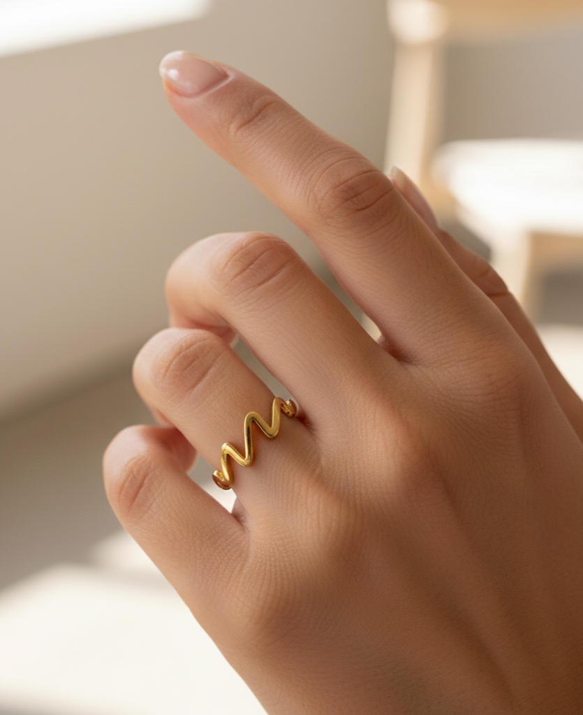 Swaying Ring