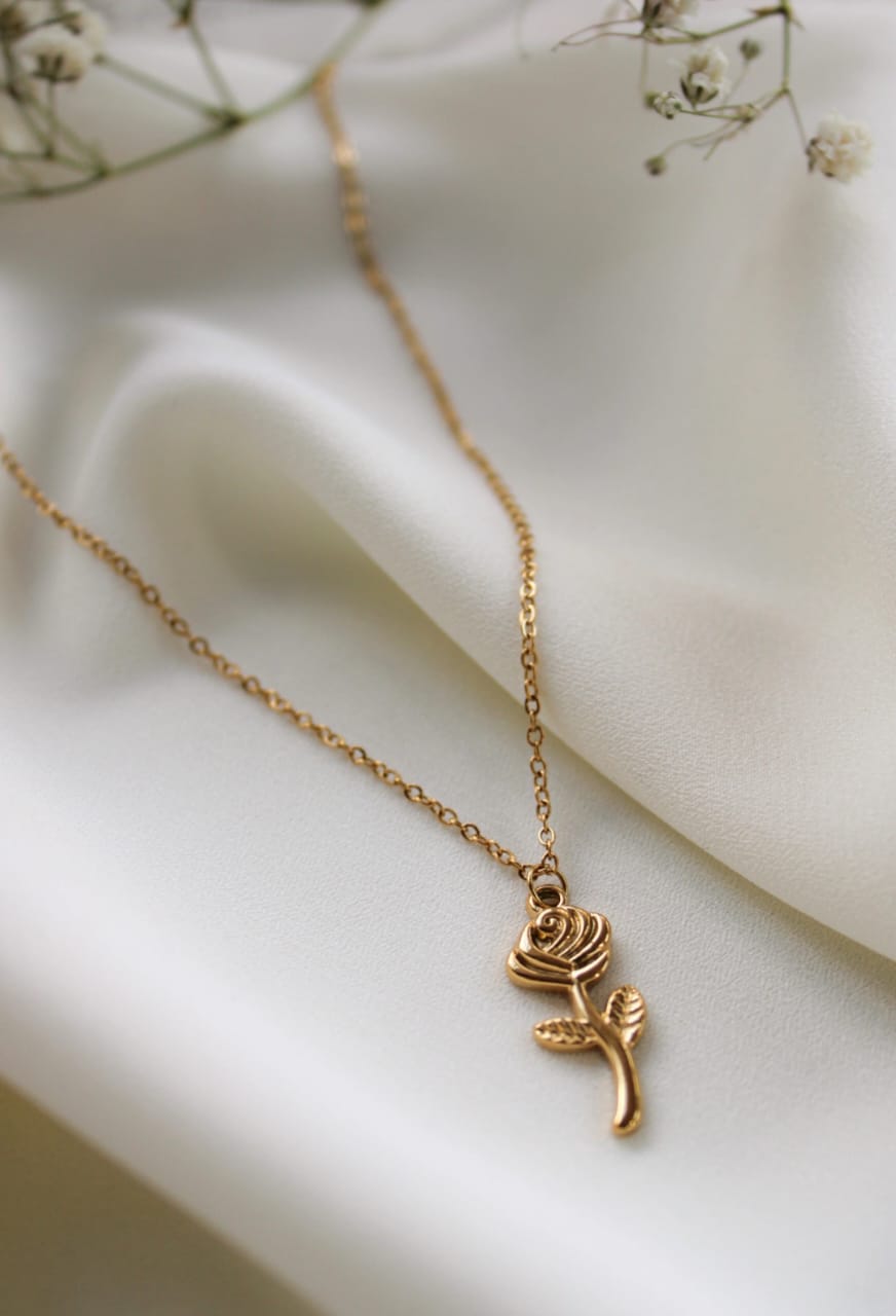 Velora Bloom Necklace