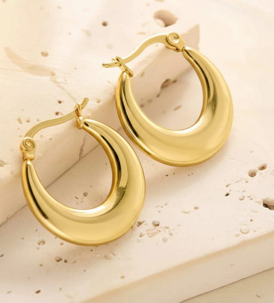 Aurelia Crescent Hoops