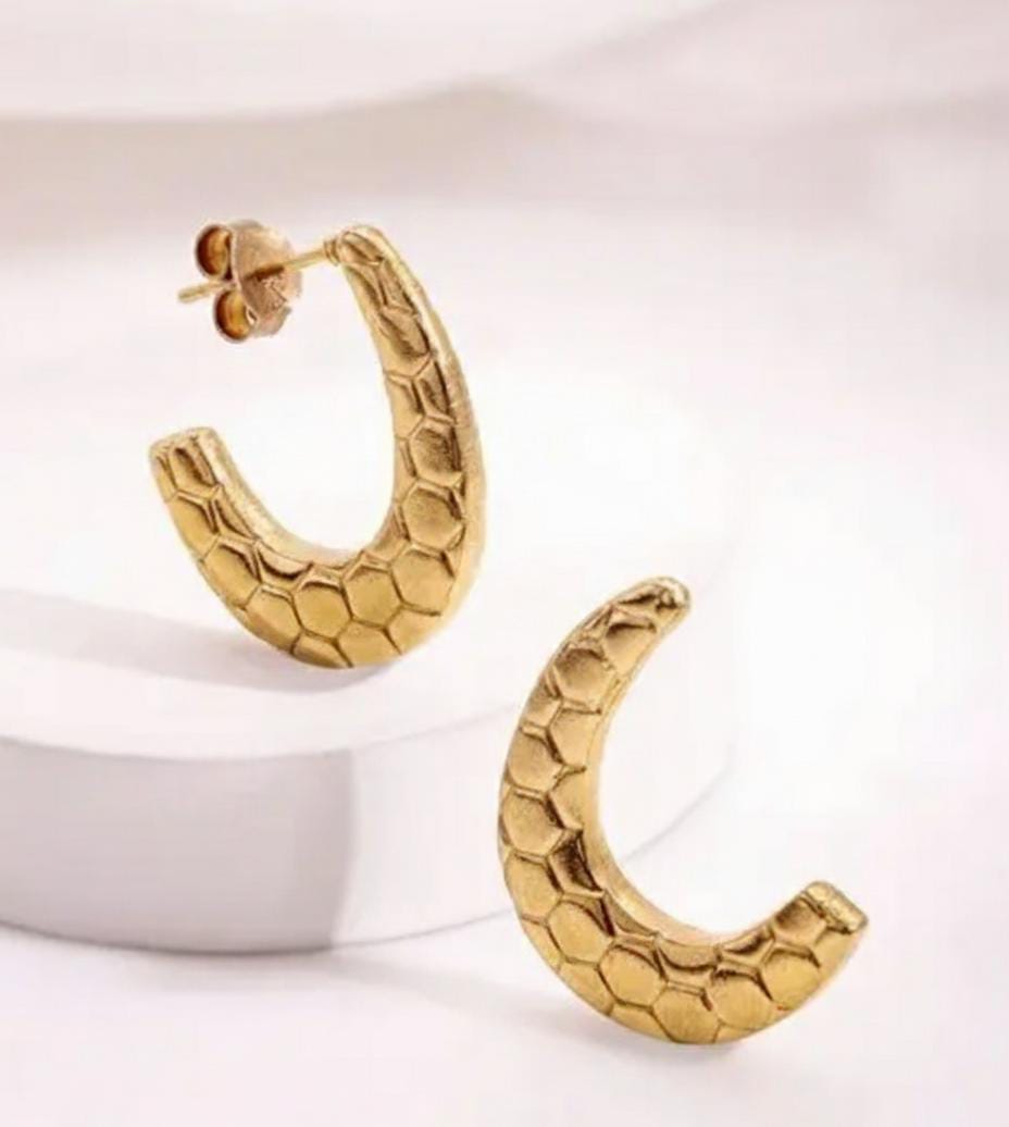 Honeyed Arc Hoops