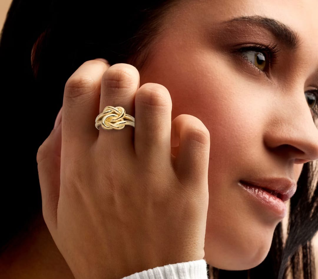 Solace Knot Ring