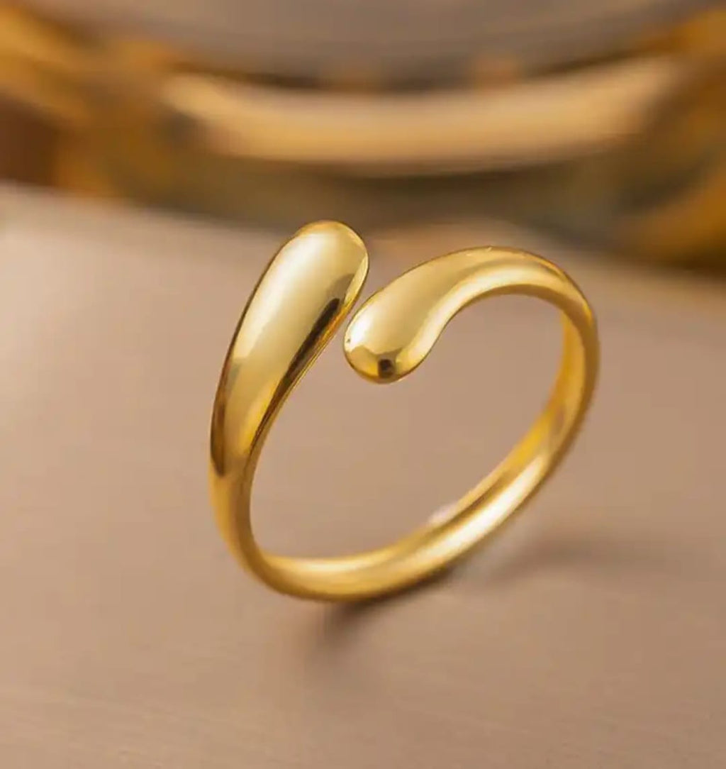 Golden Drift Ring