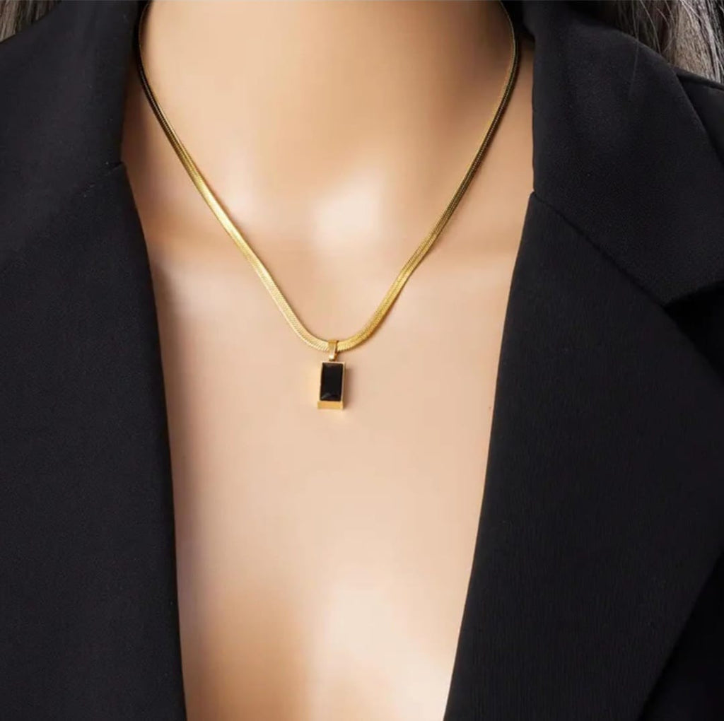 Noir Crest Necklace