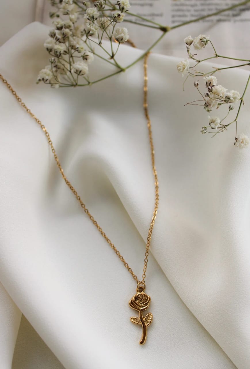 Velora Bloom Necklace