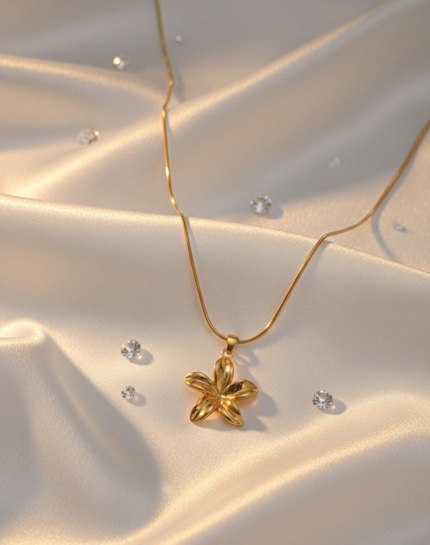 Aelith Flower Pendant