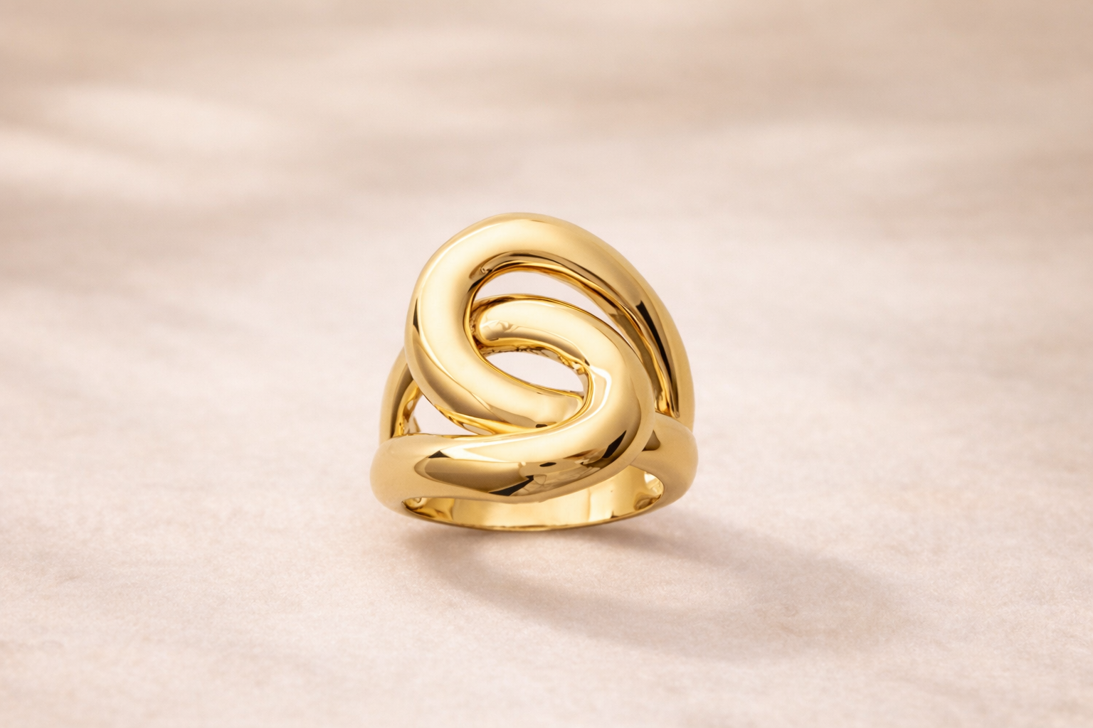 Eternal Knot Ring