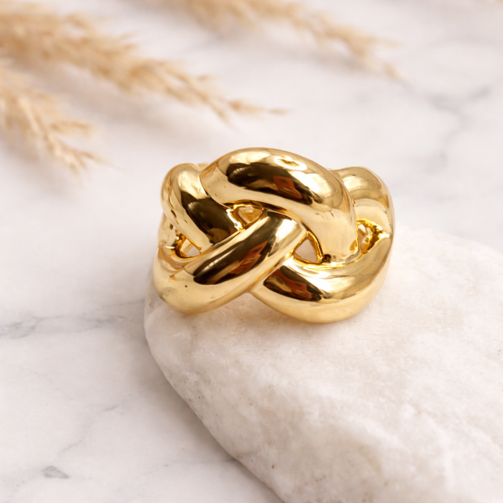 Liora Knot Ring